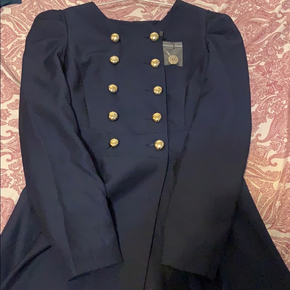 Light trench